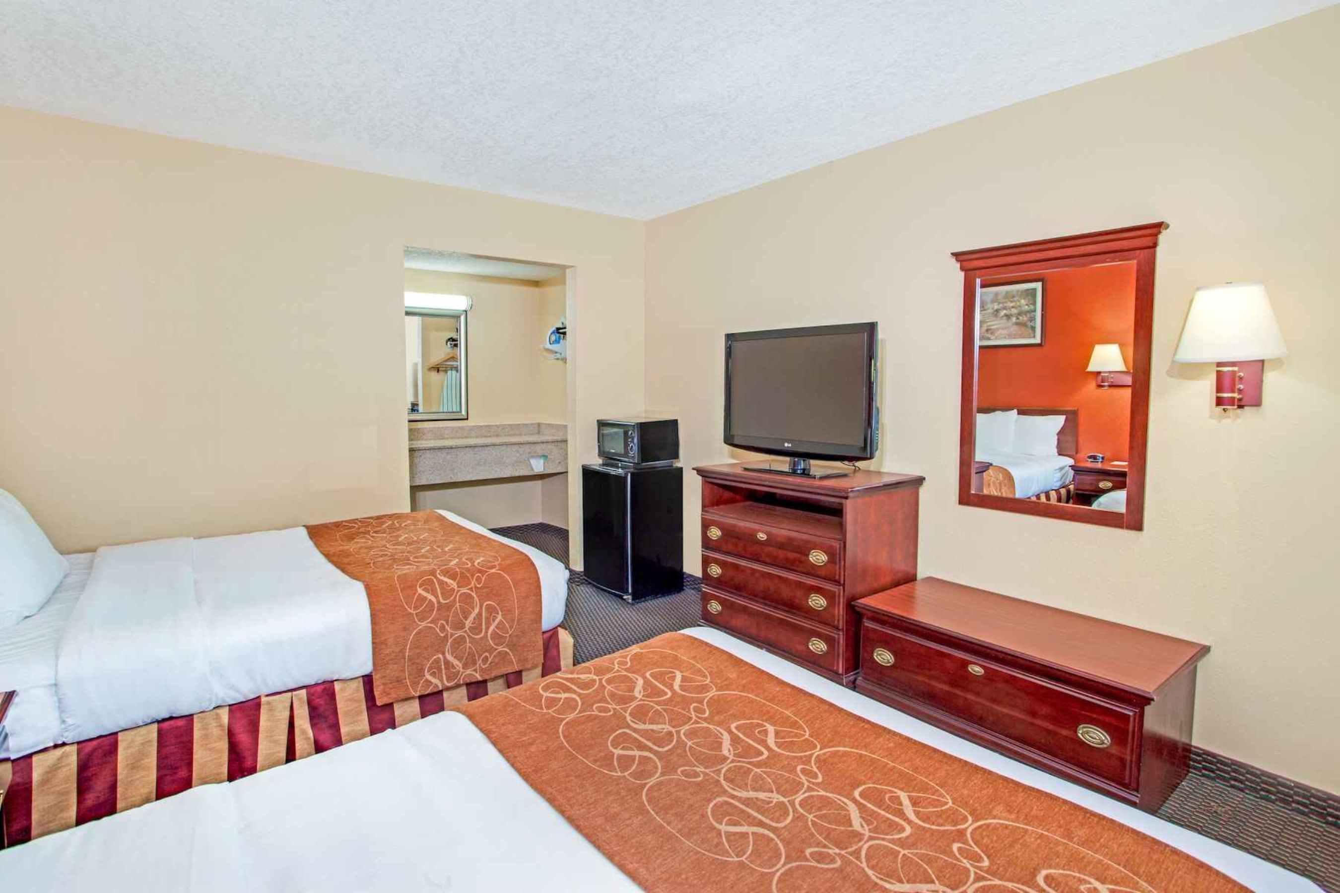 Travelodge By Wyndham Canton-Livonia Area, Mi Εξωτερικό φωτογραφία