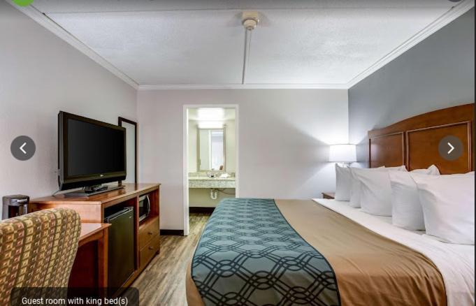 Travelodge By Wyndham Canton-Livonia Area, Mi Εξωτερικό φωτογραφία