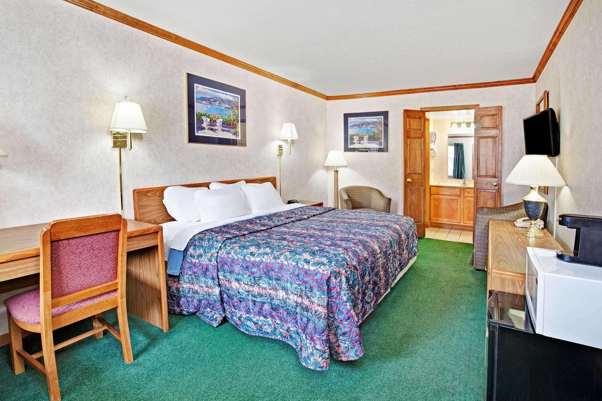 Travelodge By Wyndham Canton-Livonia Area, Mi Εξωτερικό φωτογραφία